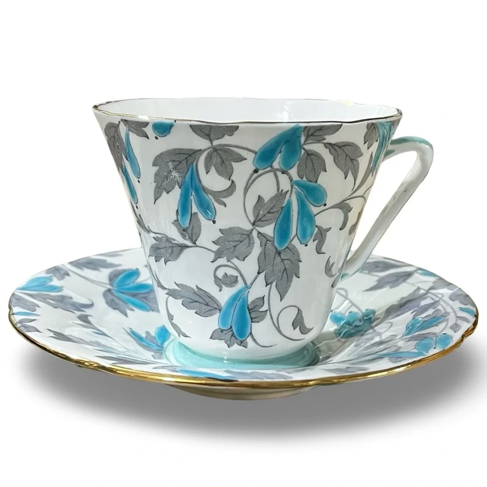 Royal Grafton “Ashley” Teacup and Saucer - Picture 4 of 9